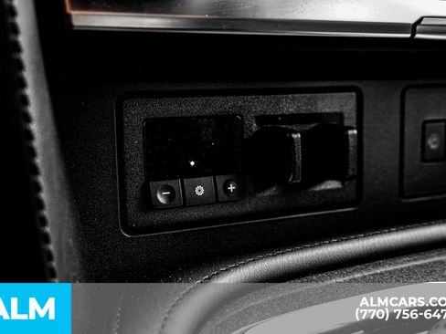 Used 2024 Nissan Armada SL w/ Midnight Edition Package image 45