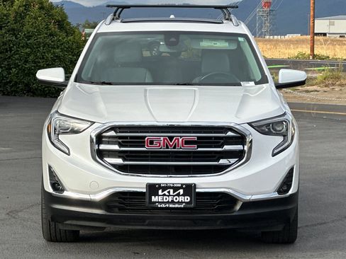 Used 2020 GMC Terrain SLT w/ Preferred Package image 10