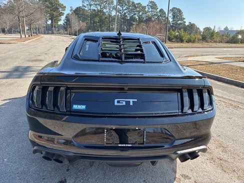 Used 2022 Ford Mustang GT Premium w/ Equipment Group 401A image 4