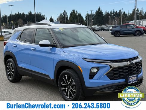 Used 2024 Chevrolet TrailBlazer ACTIV w/ Driver Confidence Package image 7