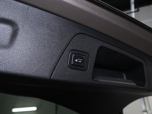 Used 2019 Buick Envision Premium image 18