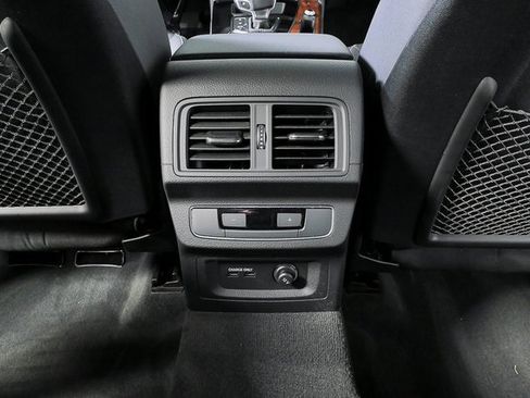 Used 2022 Audi Q5 2.0T Premium Plus w/ Premium Plus Package image 20