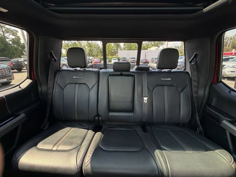 Used 2017 Ford F150 Platinum w/ Equipment Group 701A Luxury AWD/4WD image 35