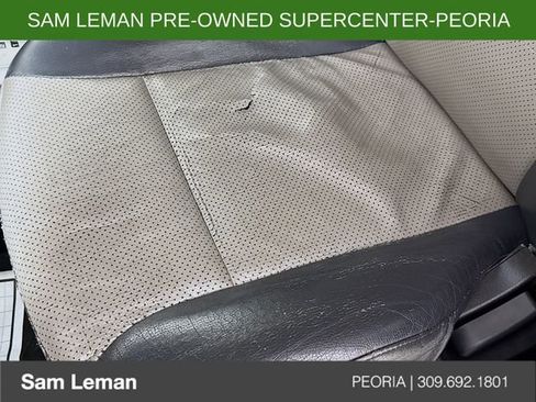 Used 2011 Chevrolet Aveo LT image 17