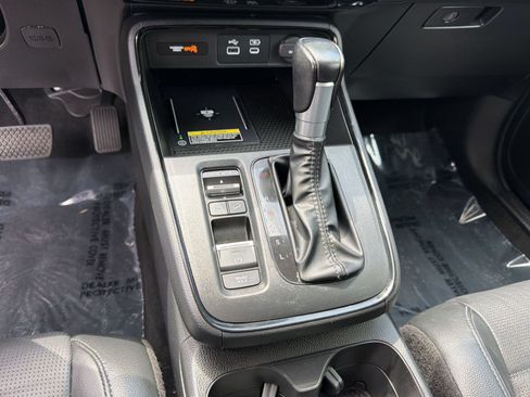 Used 2025 Honda CR-V EX-L image 16