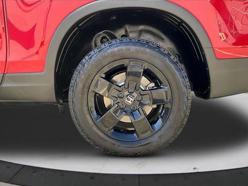 Used 2025 Honda Ridgeline Black Edition image 37