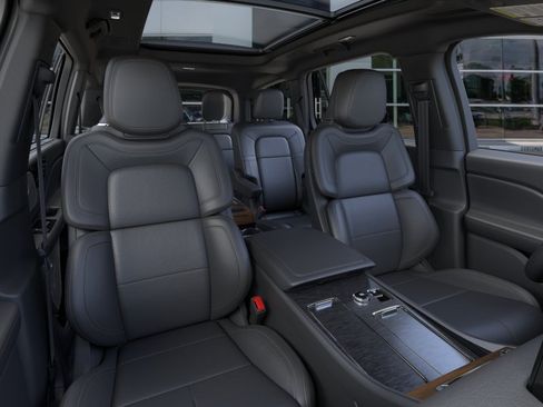 New 2026 Lincoln Aviator Reserve AWD/4WD image 10