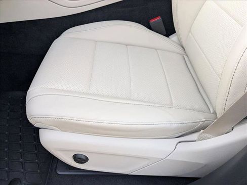 New 2026 Mercedes-Benz GLE 450 4MATIC image 4