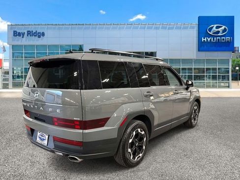 Used 2026 Hyundai Santa Fe SEL AWD/4WD image 4