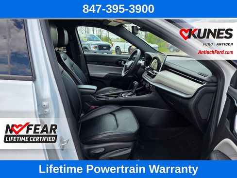 Used 2025 Jeep Compass Limited AWD/4WD image 27