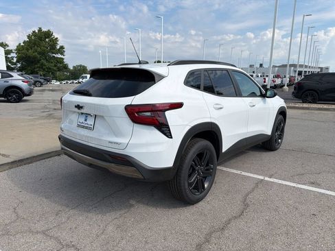 New 2026 Chevrolet Trax ACTIV w/ Driver Confidence Package FWD image 3