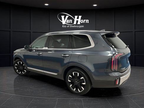 Used 2024 Kia Telluride SX Prestige w/ Towing Package AWD/4WD image 5