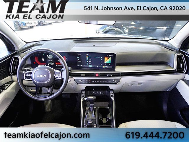 Certified 2025 Kia Sorento S FWD image 22