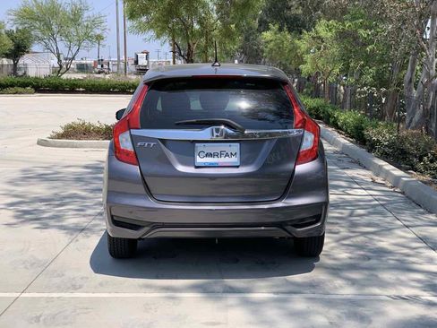 Used 2018 Honda Fit EX image 5