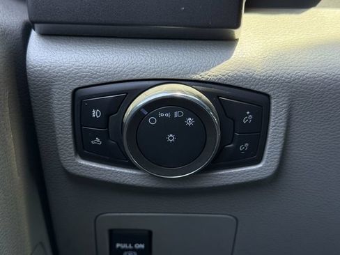 Used 2020 Ford F150 XLT RWD image 22