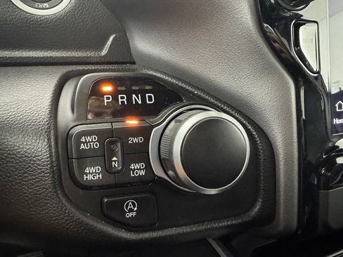 Used 2023 RAM 1500 Big Horn AWD/4WD image 24