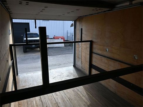 Used 2016 Chevrolet Express 3500 image 20