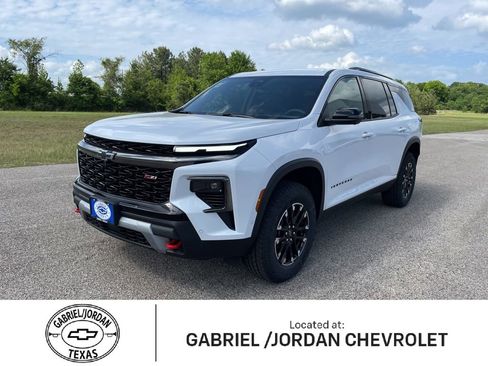 New 2026 Chevrolet Traverse Z71 w/ Enhanced Driving Package AWD/4WD image 1