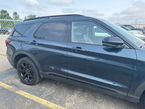 Used 2023 Ford Explorer ST w/ Equipment Group 401A AWD/4WD image 8