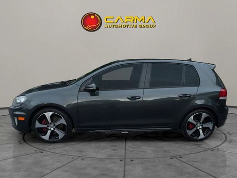 Used 2011 Volkswagen Golf 4-Door image 2
