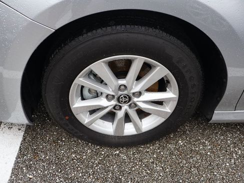 Used 2026 Toyota Camry LE FWD image 4