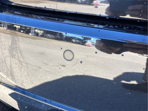 Used 2020 BMW M550i xDrive w/ Executive Package image 17