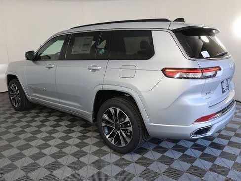 New 2025 Jeep Grand Cherokee L Overland AWD/4WD image 5