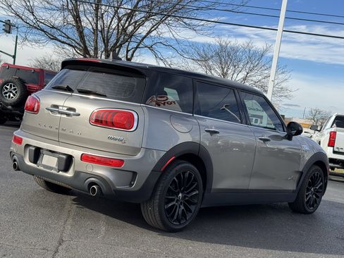 Used 2018 MINI Cooper Clubman S image 16