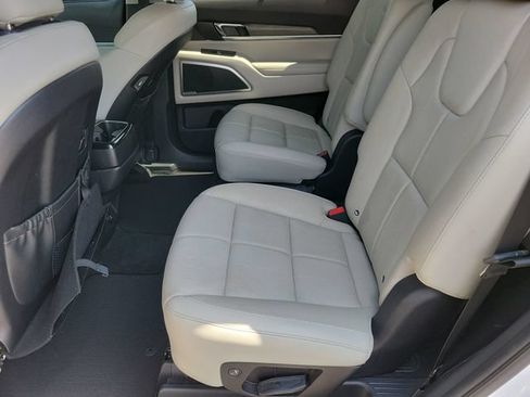 Used 2021 Kia Telluride EX w/ EX Premium Package FWD image 18