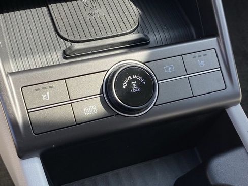 New 2025 Hyundai Kona SEL image 17