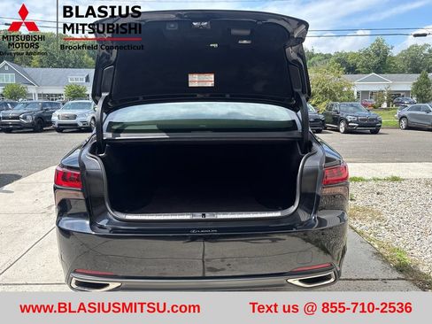 Used 2023 Lexus LS 500 AWD w/ Luxury Package image 58