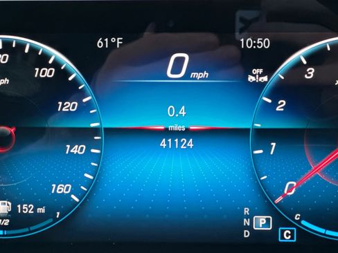 Used 2023 Mercedes-Benz GLA 250 4MATIC image 28