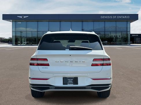New 2026 Genesis GV80 2.5T RWD image 3