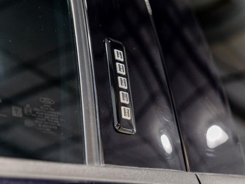 Used 2024 Ford F150 Raptor AWD/4WD image 13
