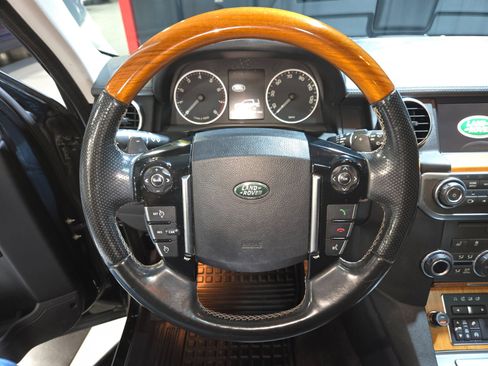 Used 2015 Land Rover LR4 HSE LUX image 10
