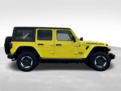 Used 2022 Jeep Wrangler Unlimited Rubicon w/ Cold Weather Group AWD/4WD image 8