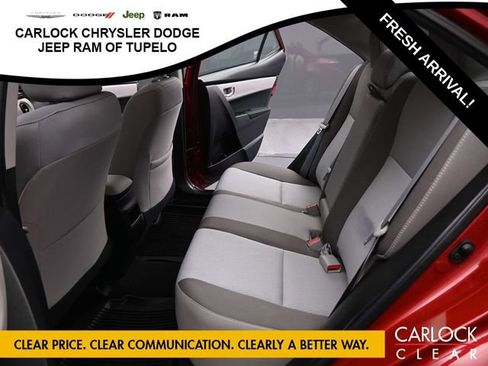 Used 2018 Toyota Corolla L image 26