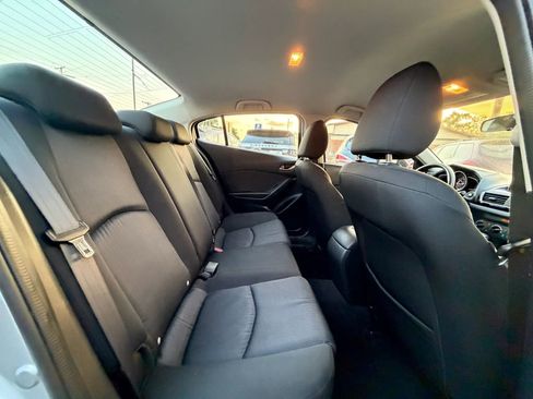 Used 2015 MAZDA MAZDA3 i Sport FWD image 24