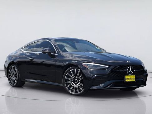 Used 2024 Mercedes-Benz CLE 300 4MATIC Coupe image 2