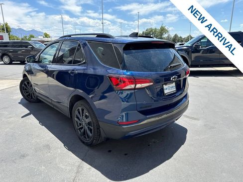Used 2022 Chevrolet Equinox RS w/ LPO, Floor Liner Package FWD image 5