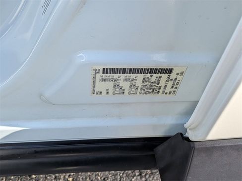 Used 2022 Nissan Rogue SV image 23