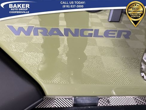 Used 2022 Jeep Wrangler Sport image 31