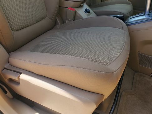 Used 2008 Saturn Vue XR image 36