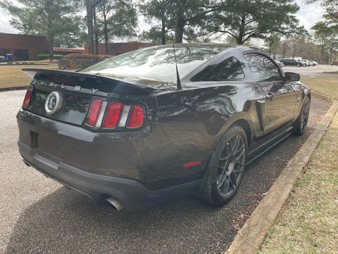 Used 2012 Ford Mustang Shelby GT500 w/ SVT Performance Pkg RWD image 5