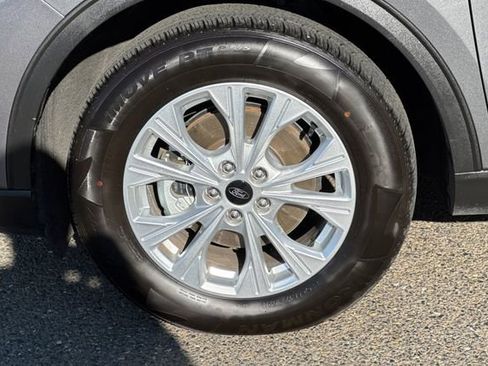 Used 2025 Ford Escape Active image 45