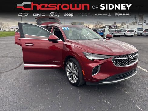 Used 2023 Buick Envision Avenir image 19