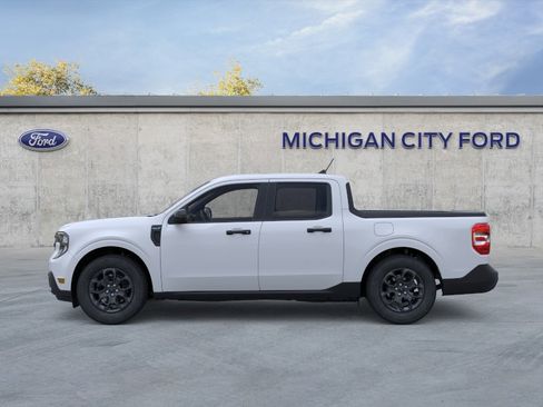 New 2026 Ford Maverick XLT w/ Equipment Group 301A AWD/4WD image 3