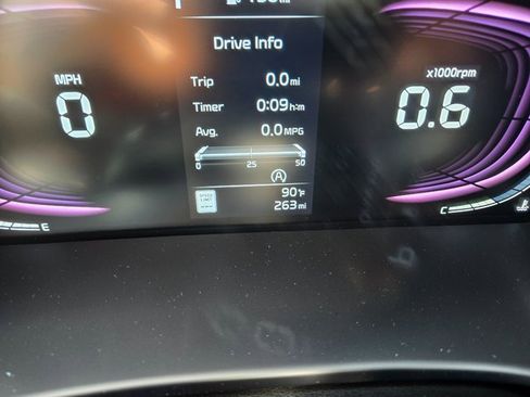 New 2025 Kia Soul LX image 3