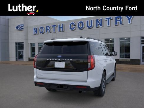 New 2026 Ford Expedition Active AWD/4WD image 8