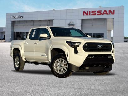 Used 2025 Toyota Tacoma SR5